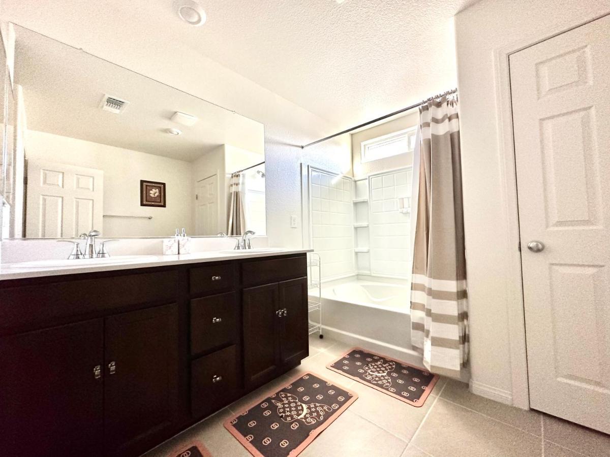 Spacious House, 5 Bedrooms, Sleeps 12, Near Las Vegas Strip And Airport Екстериор снимка