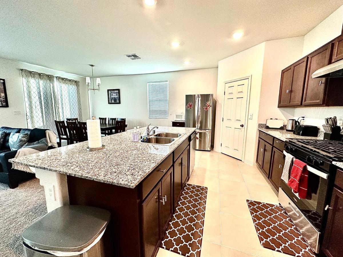 Spacious House, 5 Bedrooms, Sleeps 12, Near Las Vegas Strip And Airport Екстериор снимка