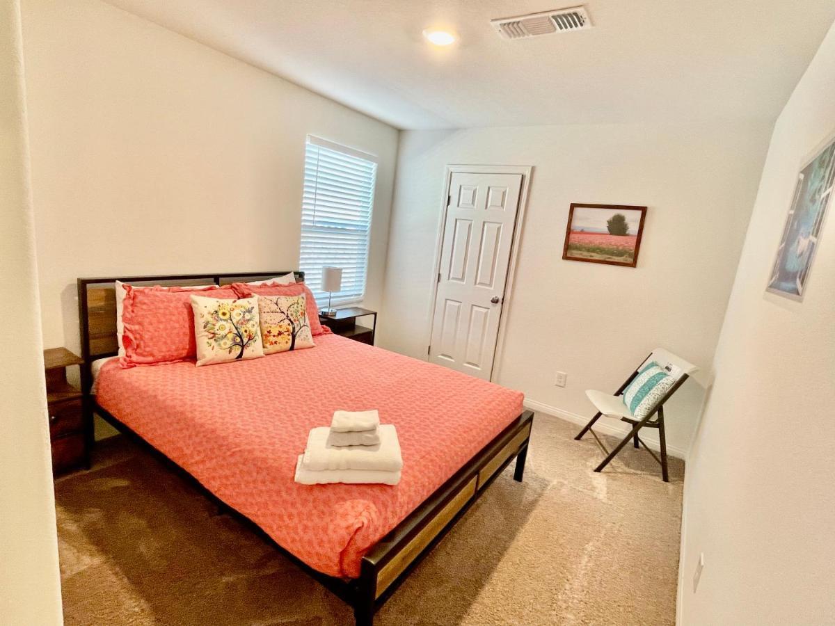 Spacious House, 5 Bedrooms, Sleeps 12, Near Las Vegas Strip And Airport Екстериор снимка
